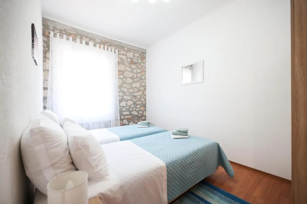 Apartment M&V Zadar 0*,  Croatia